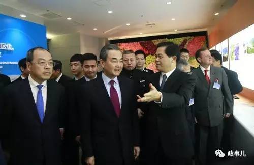 “云南是一片充满着惊喜和希望的乐土，茶马古道上有句古老的名言：‘好茶要朋友来分享’。”阮成发说，我们期待与世界共享云南自然之美丽、云南文化之魅力、云南开放之良机、云南发展之红利。