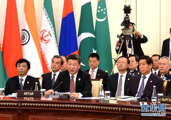 图为：2016年6月24日，国家主席习近平在乌兹别克斯坦塔什干出席上海合作组织成员国元首理事会第十六次会议并发表重要讲话。